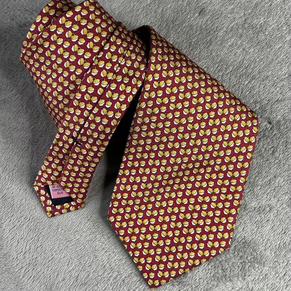 Vineyard Vines Tie Mens Red Gold Acorn Print Silk Hand Made USA Classic Necktie - Picture 1 of 10